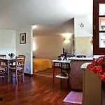 Il Glicine La Piana Dei Colli 4*