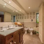 לינה וארוחת בוקר Il Glicine La Piana Dei Colli 4*