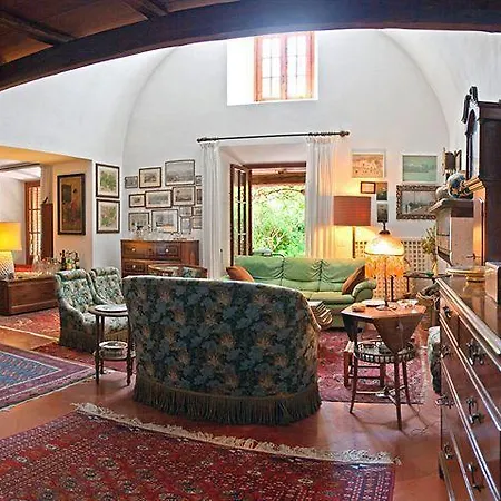 Bed & Breakfast Il Glicine La Piana Dei Colli 4*