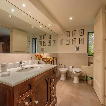 Bed & Breakfast Il Glicine La Piana Dei Colli 4*