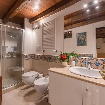 Il Glicine La Piana Dei Colli 4*